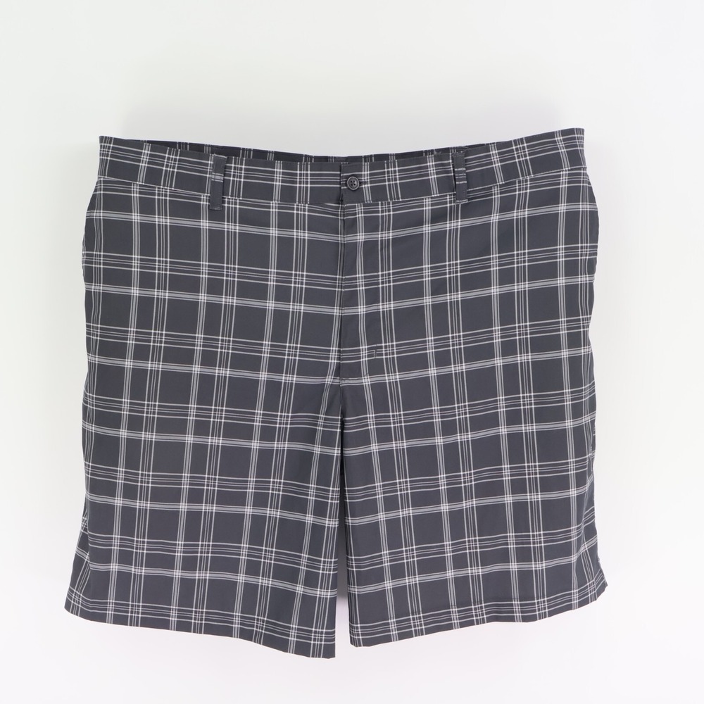 Russell Shorts Mens Sz 44 Gray Plaid Polyester Blend Bermuda Pockets Flat Front